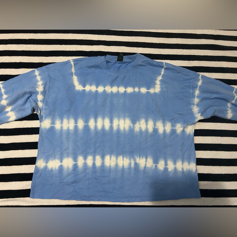 Wild Fable Sky Blue Tie-Dye Long Sleeve Tee